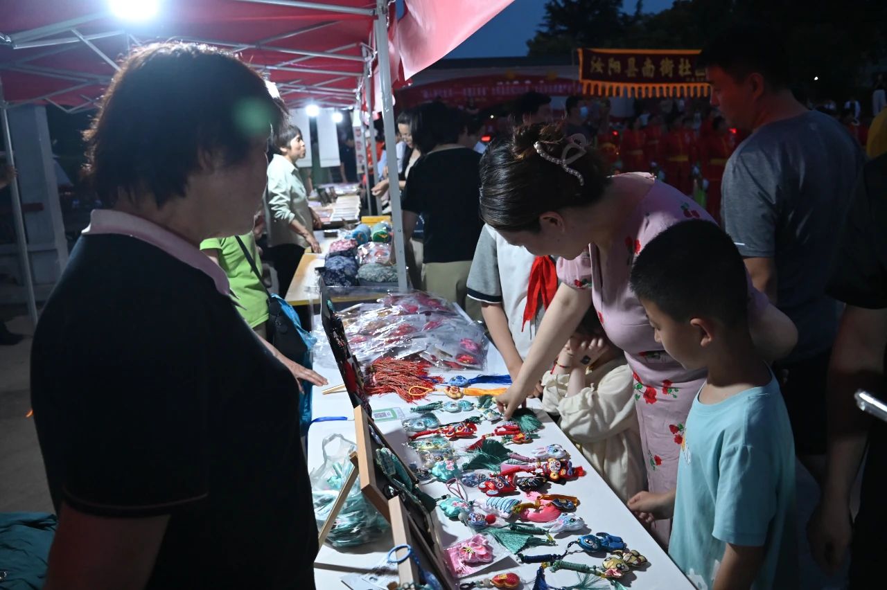 广场开市集 非遗正青春 汝阳县举办“文化...
